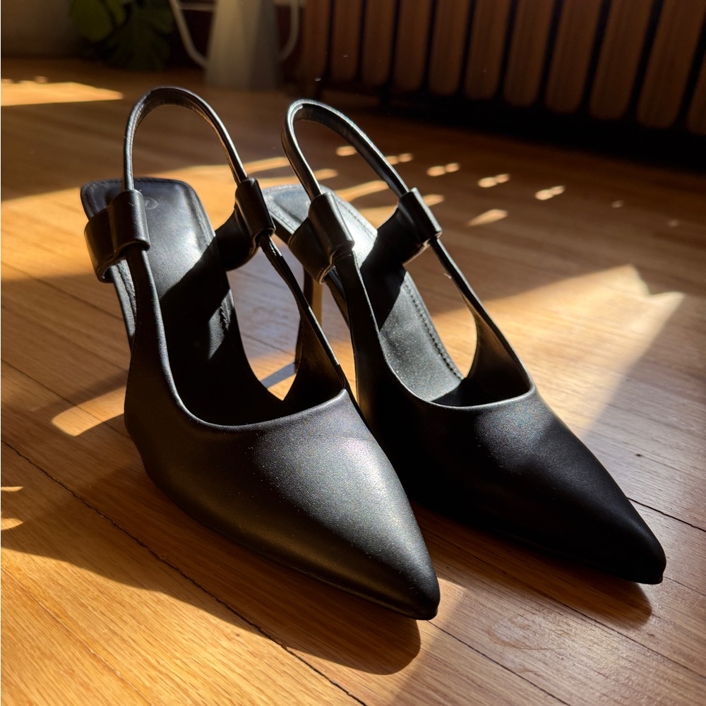 Black heels